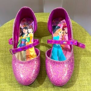 Pink Disney princess heel size 12
